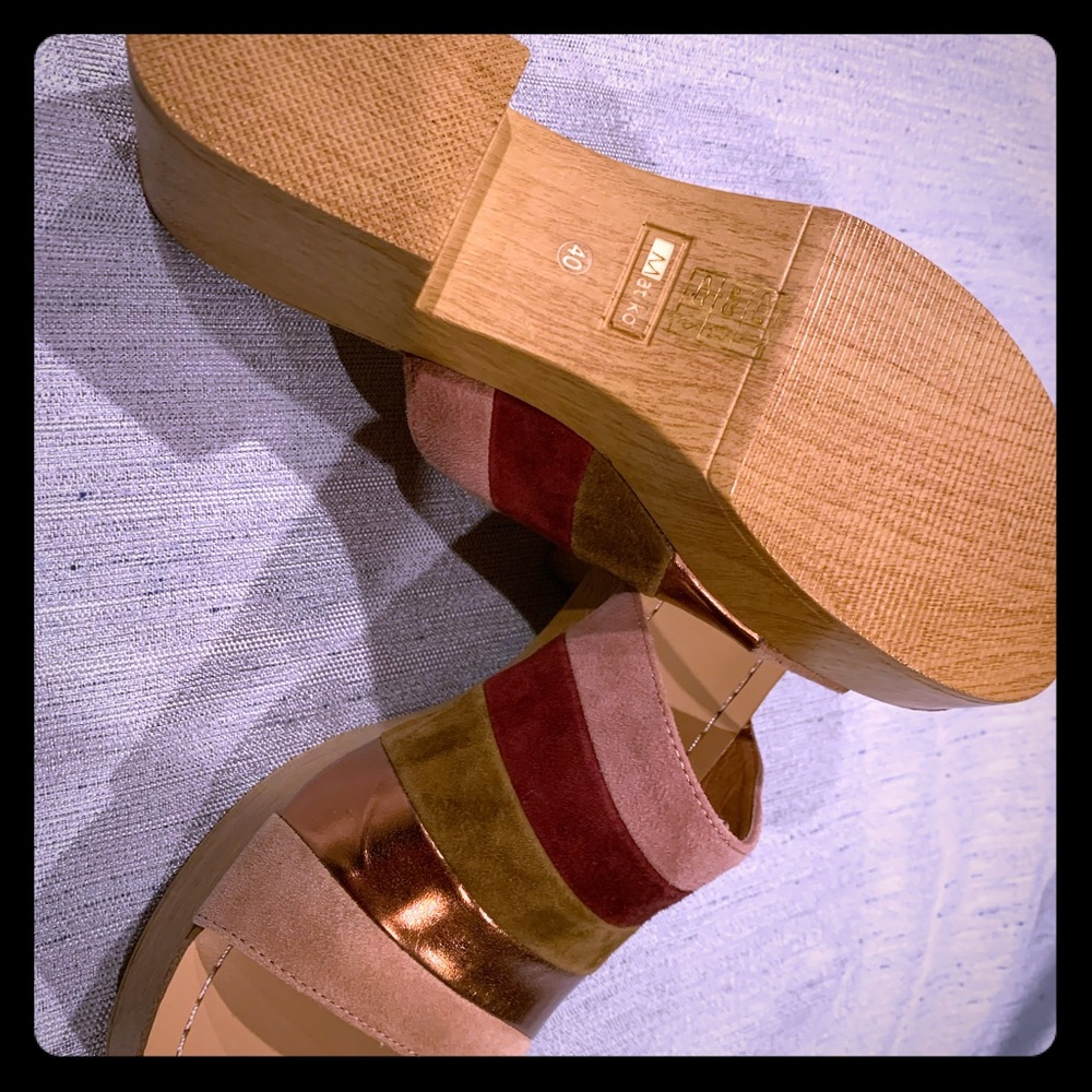 Gorgeous Matiko Clog Sandals